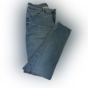 Hollister Curvy High-Rise Super Skinny jeans size 13L